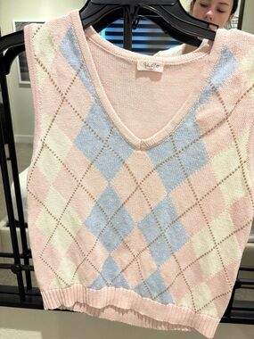Brandy Melville Pastel Pink, Blue & Cream Argyle V‑Neck Sweater Vest
